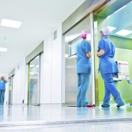 Phần mềm LIS đóng vai trò như một “trung tâm điều phối thông tin” – nơi hội tụ giữa công nghệ, dữ liệu và chuyên môn y tế.