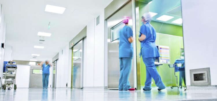 Phần mềm LIS đóng vai trò như một “trung tâm điều phối thông tin” – nơi hội tụ giữa công nghệ, dữ liệu và chuyên môn y tế.